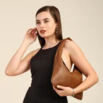 Sia Classic Shoulder Bag